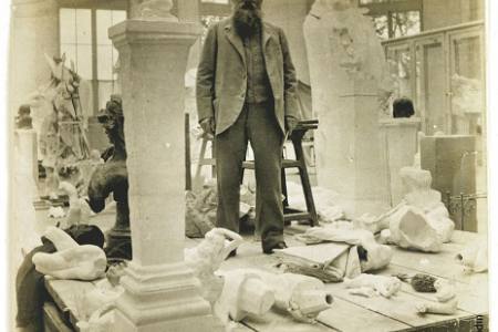 E. Druet, Rodin au milieu de ses plâtres, épreuve gélatino argentique.
