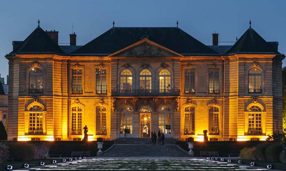 Illumination de la facade de l'Hôtel Biron