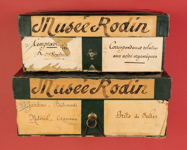 Premières boîtes d’archives du musée Rodin