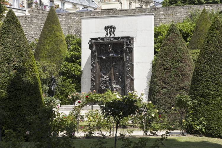 La Porte de l'Enfer dans le jardin du musée Rodin