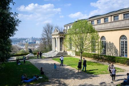 Vue de l'extérieur du parc de Meudon